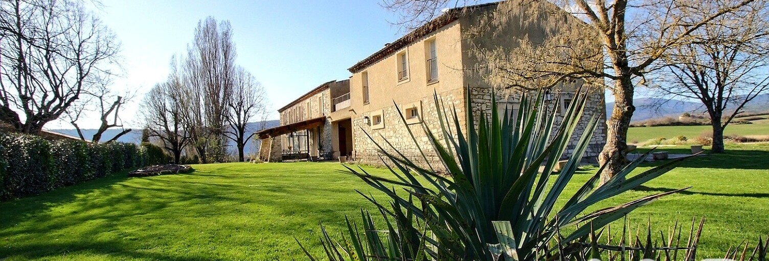 Maison 11 Pièces 382 m² à vendre à Sault (84390)