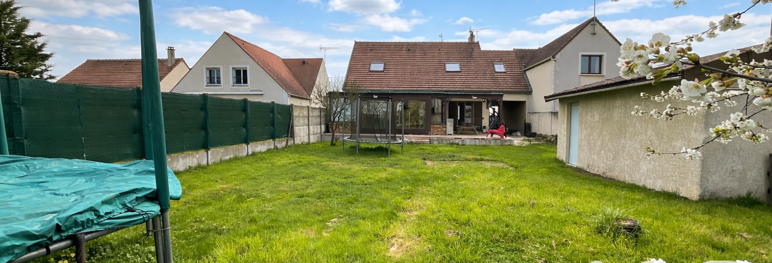 Maison 8 Pièces 164 m² à vendre à Rozay-en-Brie (77540)