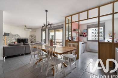 Appartement 5 pièces 522500 €