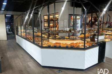 Commerce  430000 €