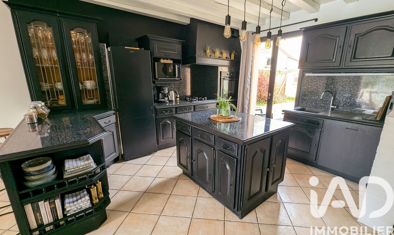 Vente Maison traditionnelle 8 pièces - Photo 4