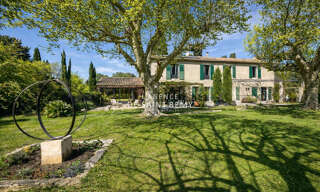Maison 13 Pièces 325 m² à vendre à Saint-Rémy-de-Provence (13210)