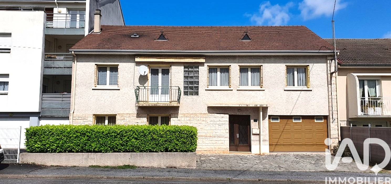 Brive-La-Gaillarde - 195m² - 7p. - 6ch.