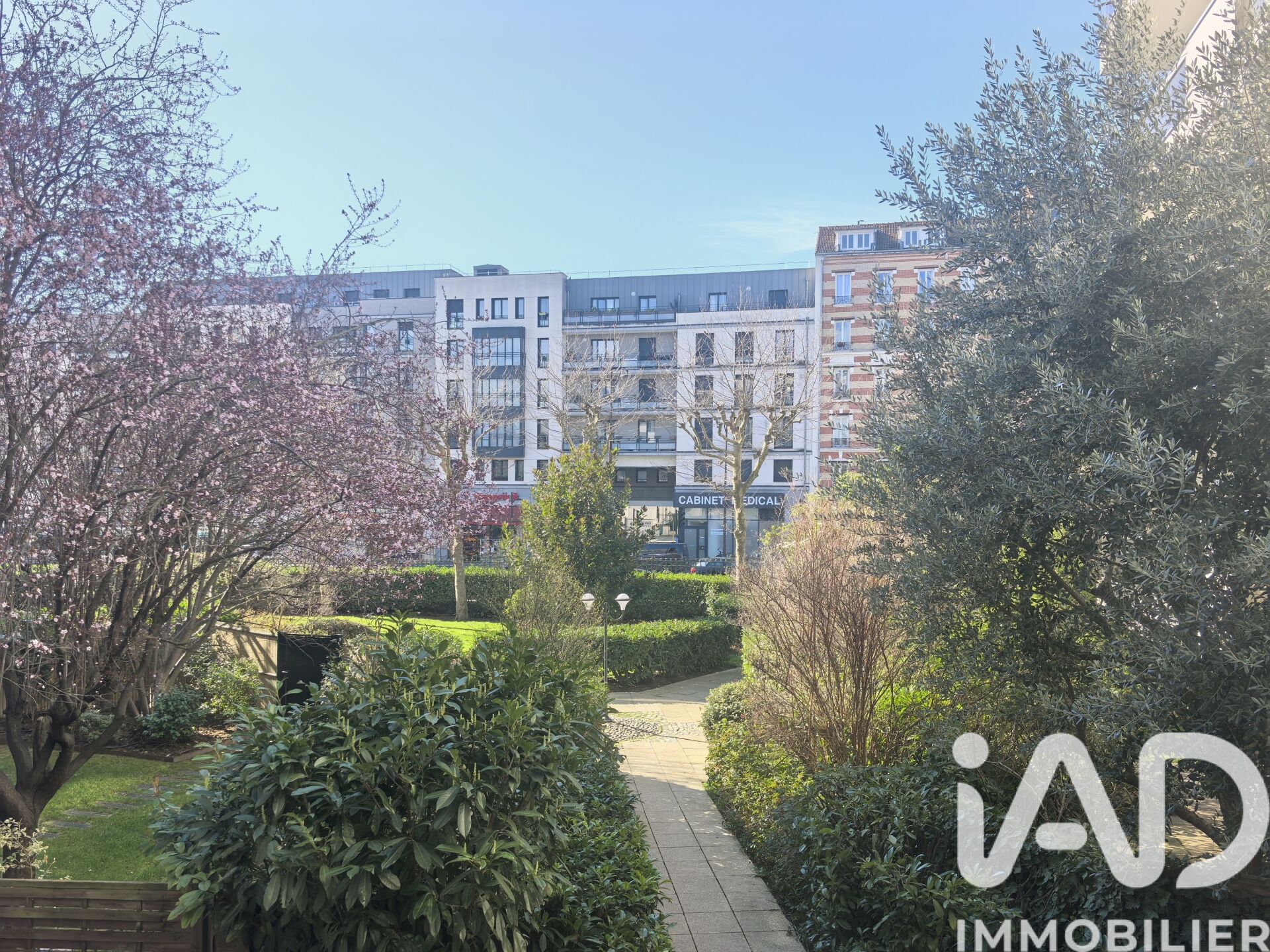 Neuilly-sur-Seine - 73m² - 3p. - 1ch.