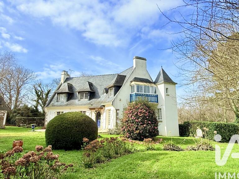 Vente Maison/villa 8 pièces — photo 1