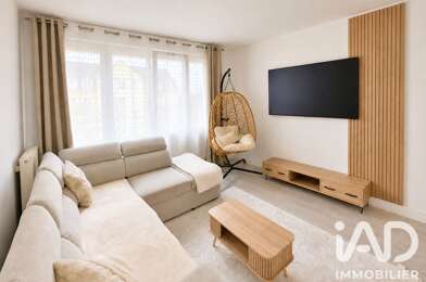Appartement 3 pièces 108000 €
