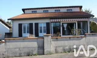 Maison 4 Pièces 151 m² à vendre à Sainte-Eulalie (33560)