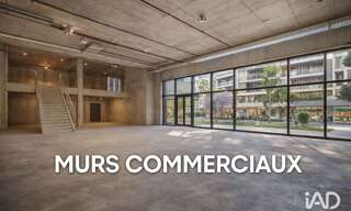 Divers  360 m² à vendre à Saint-Laurent-du-Var (06700)