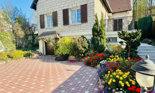 Maison 9 Pièces 222 m² à vendre à Verneuil-en-Halatte (60550)