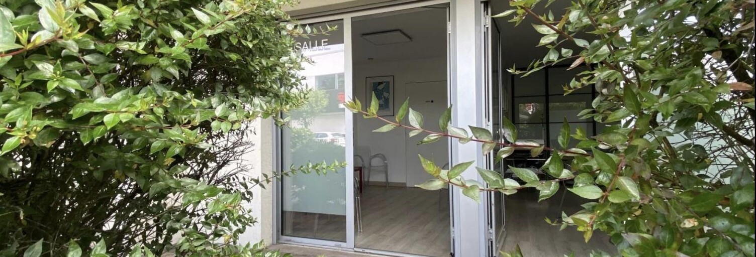 Commerce  31 m² à louer à Bordeaux (33200)