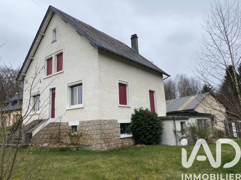 Vente Maison/villa 8 pièces — photo 1