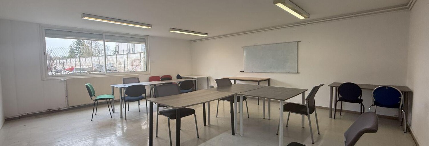 Bureau  41 m² à louer à Compiègne (60200)