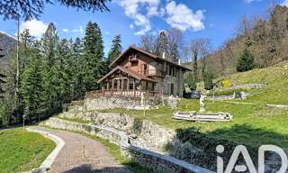 Divers 8 Pièces 277 m² à vendre à Saint-Martin-Vésubie (06450)