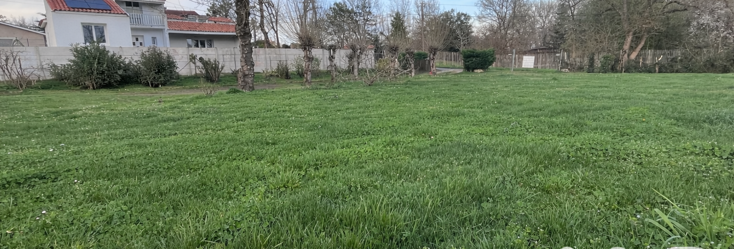 Terrain  600 m² à vendre à Saint-Loubès (33450)