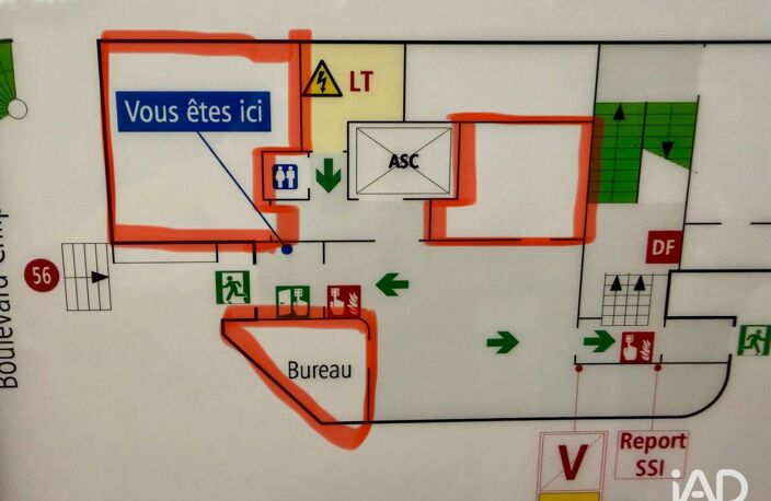 Vente Murs commerciaux 44 m&sup2; — photo 3