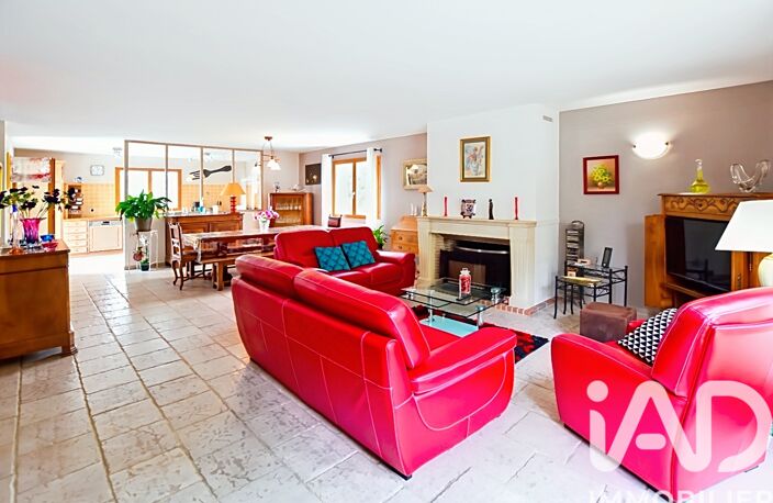 Vente Maison/villa 7 pièces — photo 2
