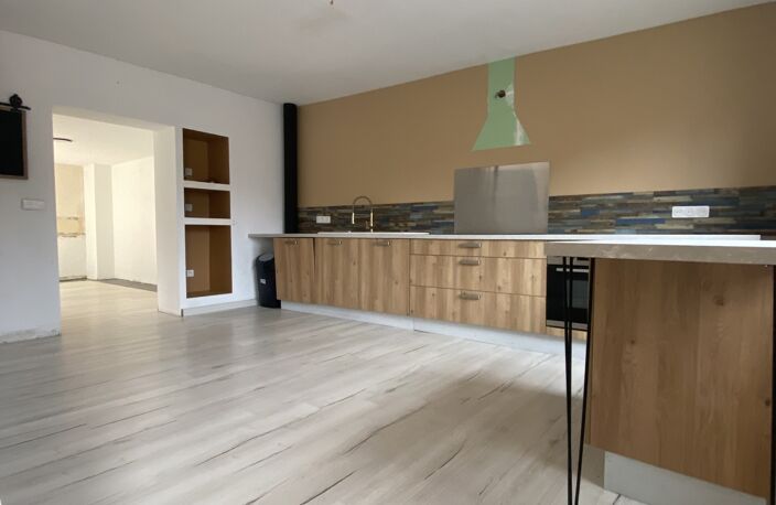 Vente Maison de village 6 pièces — photo 3