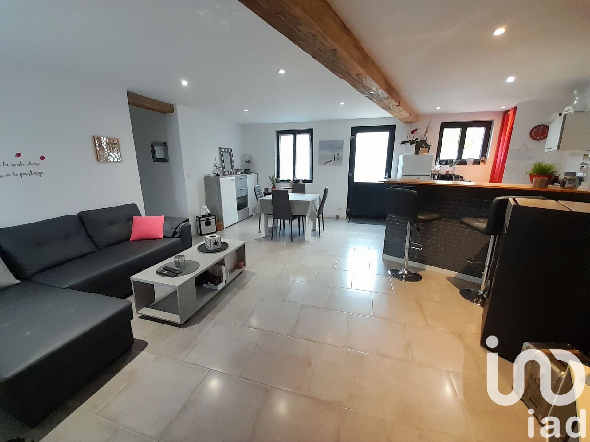 Meslay-Le-Vidame - 84m² - 4p. - 3ch.