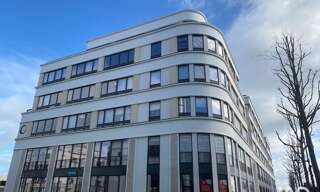 Bureau  84 m² à louer à Chessy (77700)