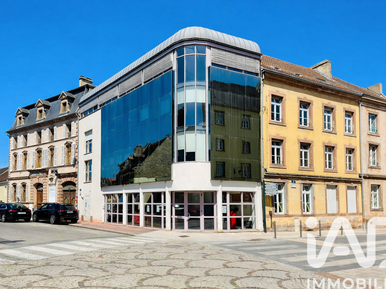 Vente Boutique/Local commercial 500 m&sup2; — photo 1