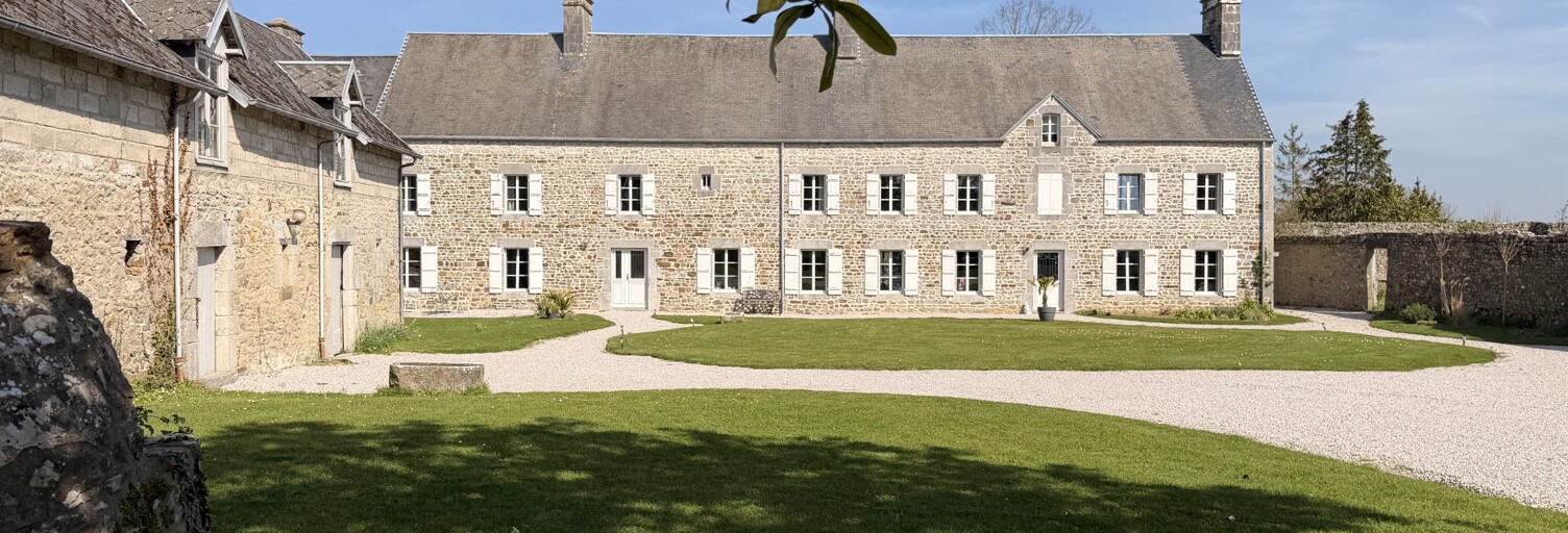 Maison 9 Pièces 291 m² à vendre à Montmartin-sur-Mer (50590)