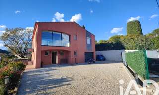 Maison 5 Pièces 285 m² à louer à Villeneuve-Loubet (06270)