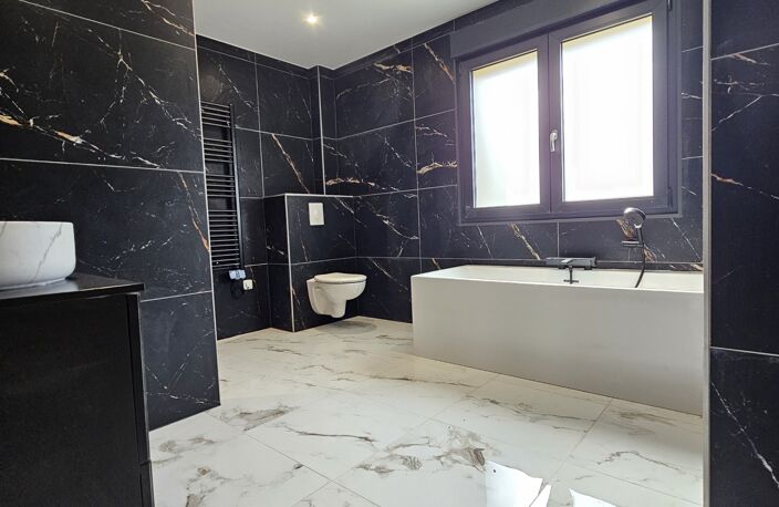 Vente Maison/villa 5 pièces — photo 2