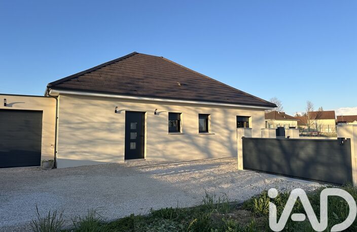 Vente Maison/villa 4 pièces — photo 2
