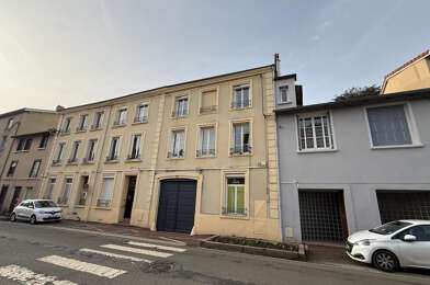 Appartement 6 pièces 213000 €