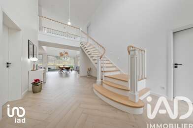 Maison 7 pièces 560000 €