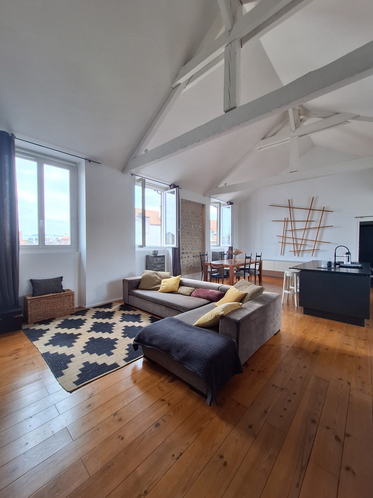 Appartement  T4 à louer Pau 64000