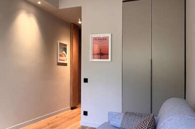 Appartement 1 pièces 720 €