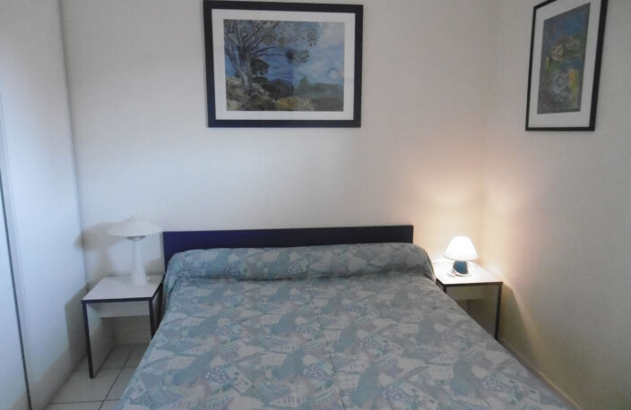 A VENDRE 2 PIECES CABINE 32M2 VUE SUR MER A LA CORNICHE A SE — photo 4