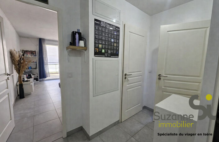 ECHIROLLES - T2 à VENDRE avec terrasse — photo 2