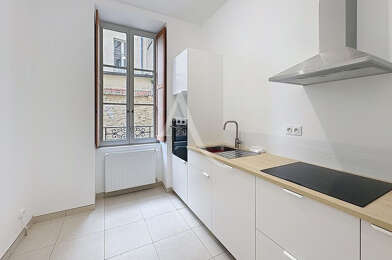 Maison 6 pièces 895 €