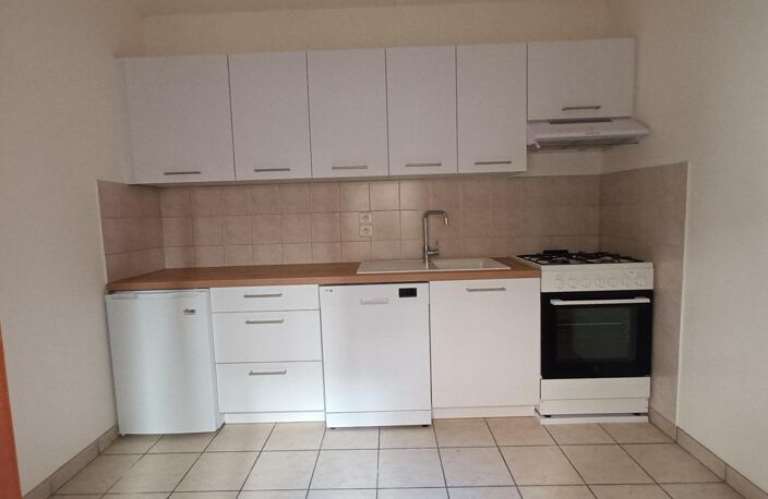 LOCATION T2 RODEZ SANS FRAIS D'AGENCE — photo 2