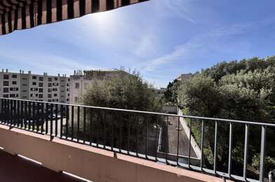Appartement 4 pièces 920 €