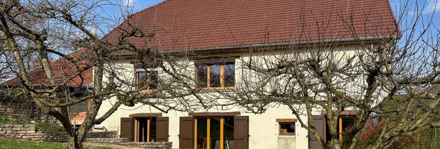 Maison 8 Pièces 208 m² à vendre à Mancenans (25250)