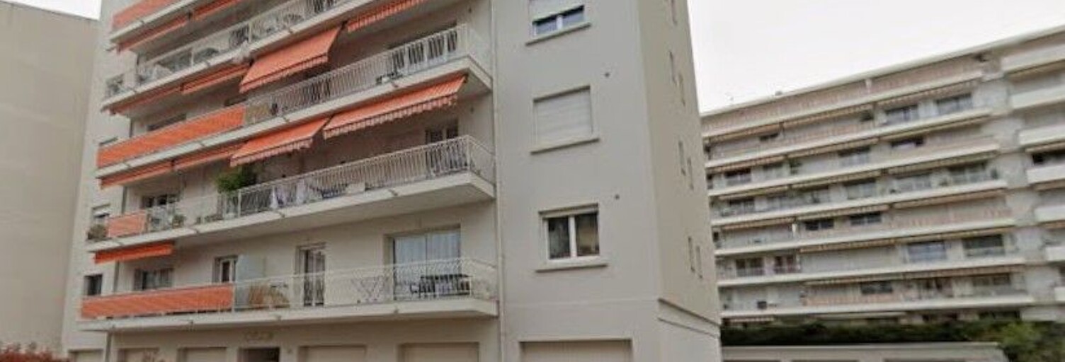 Commerce   m² à louer à Cannes (06150)