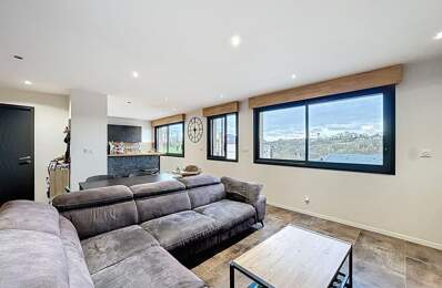 Appartement À Vendre — photo du bien