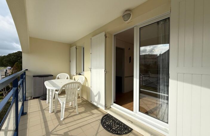 APPARTEMENT 2 PIECES APERCU MER — photo 2
