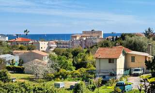 Appartement 5 Pièces 148 m² à vendre à Vallauris (06220)