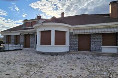 Maison 12 pièces 350000 €