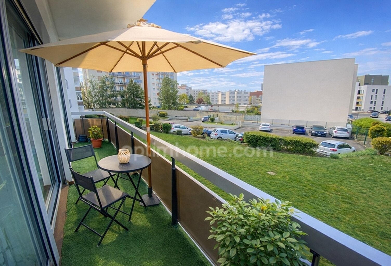Superbe Appartement 4 pièces entièrement rénové, lumineux, avec balcon, ascenseur - cave et Parking ss/sol — photo 1