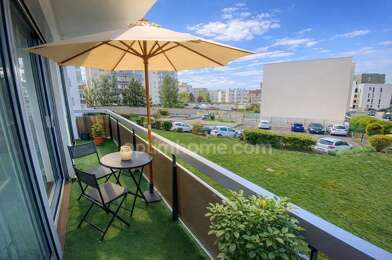 Appartement 4 pièces 254400 €
