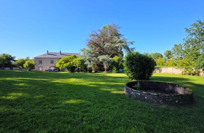 Immeuble à vendre SAINT SORNIN LEULAC (87) — photo 3