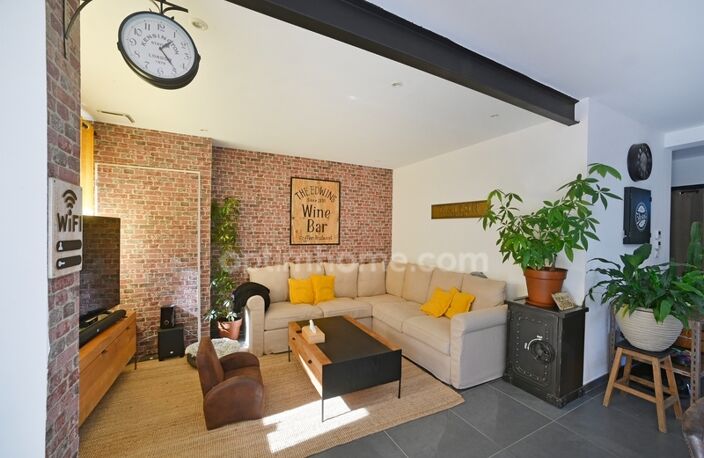 BAGNOLS-SUR-CEZE (30200) – 4 CHAMBRES – PARFAIT ÉTAT – CALME – TERRASSES – JARDIN – PISCINE CHAUFFÉE – POOL HOUSE – GARAGE — photo 4