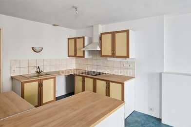 Immeuble  296800 €