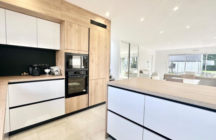 MAISON CONTEMPORAINE - 105 m² - LOCQUELTAS — photo 3