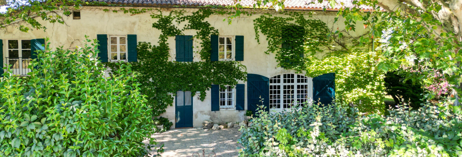 Maison 9 Pièces 330 m² à vendre à Le Puy-Sainte-Réparade (13610)